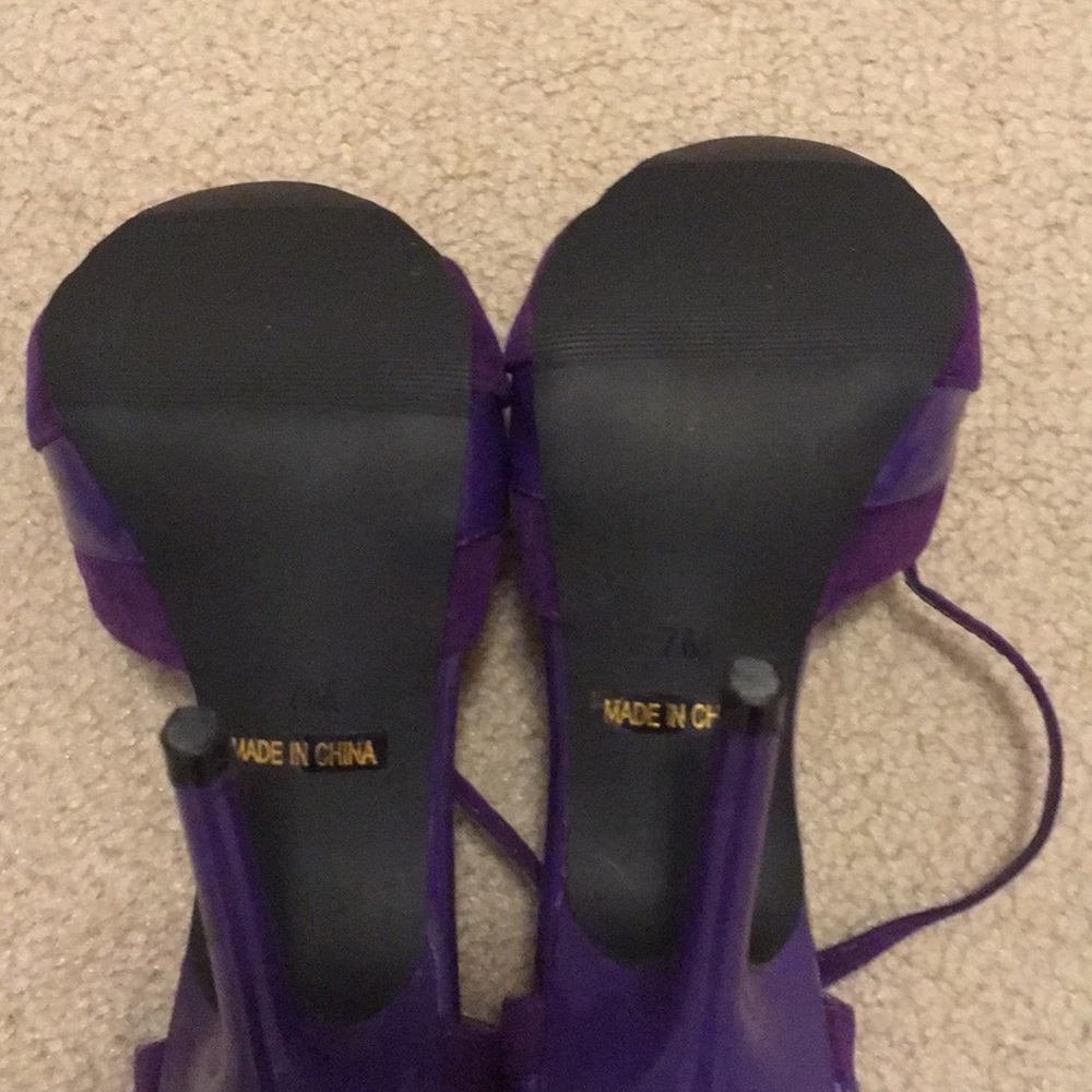 Shoes! - Picture 4 of 4